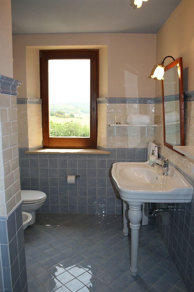 Entropia Ristorante Country House Тоди Экстерьер фото
